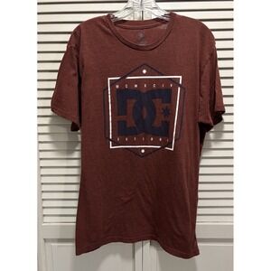 DC Graphic Logo Tshirt Crew Neck Short Sleeve Size Medium Brown Soft